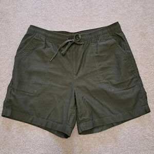 Tahari Green Pull On Shorts Women's Small  Cotton Shorts EUC